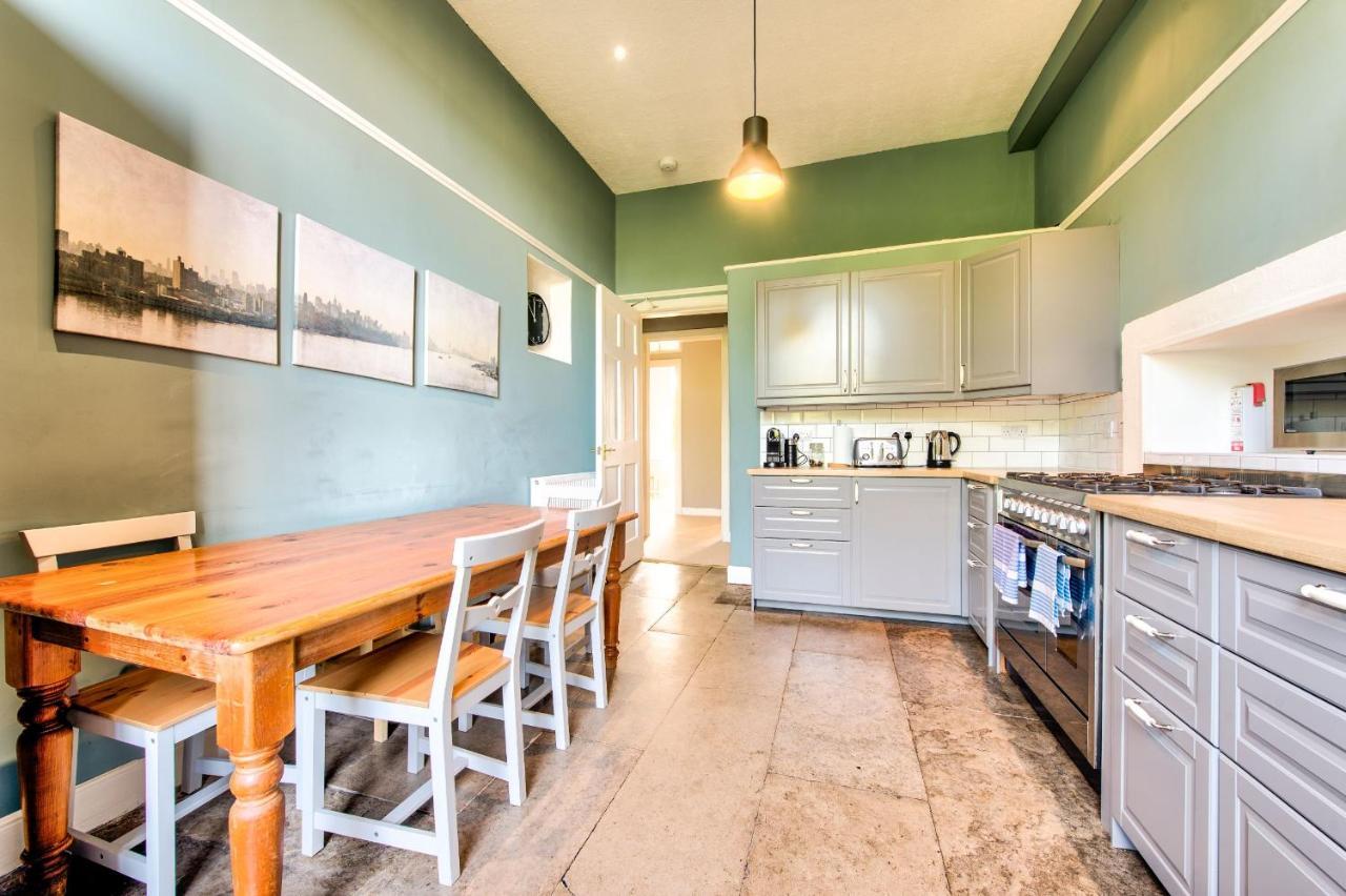 Joivy Bright & Spacious Apt In Stockbridge Edimburgo Esterno foto
