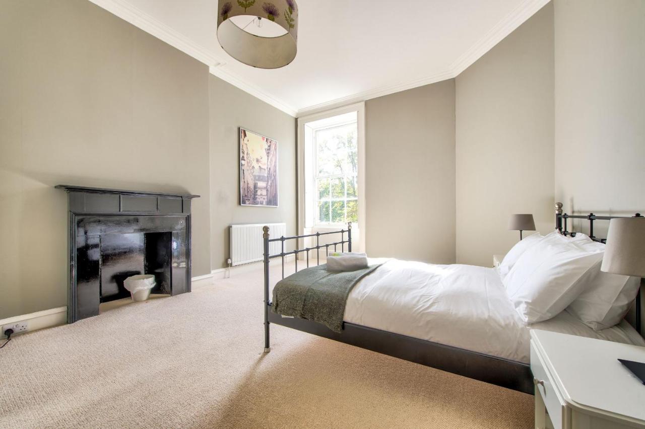 Joivy Bright & Spacious Apt In Stockbridge Edimburgo Esterno foto