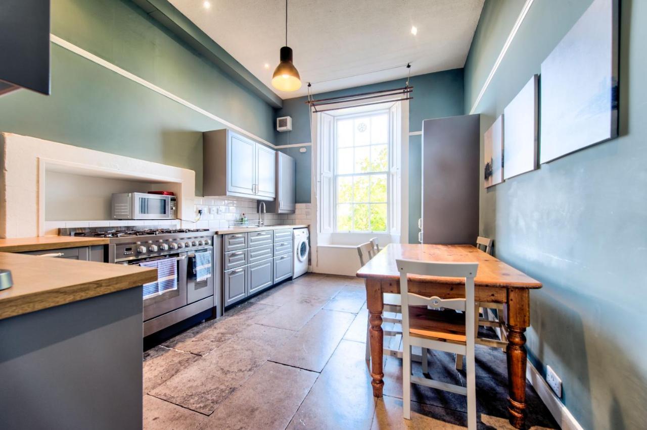 Joivy Bright & Spacious Apt In Stockbridge Edimburgo Esterno foto