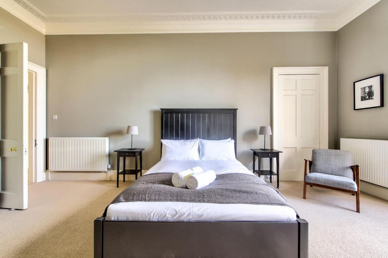 Joivy Bright & Spacious Apt In Stockbridge Edimburgo Esterno foto