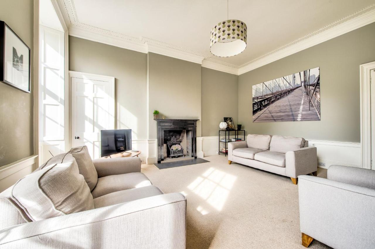 Joivy Bright & Spacious Apt In Stockbridge Edimburgo Esterno foto