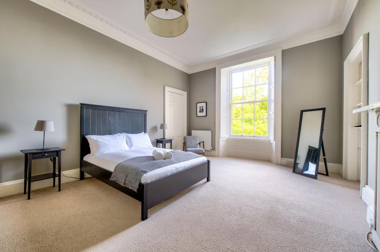 Joivy Bright & Spacious Apt In Stockbridge Edimburgo Esterno foto